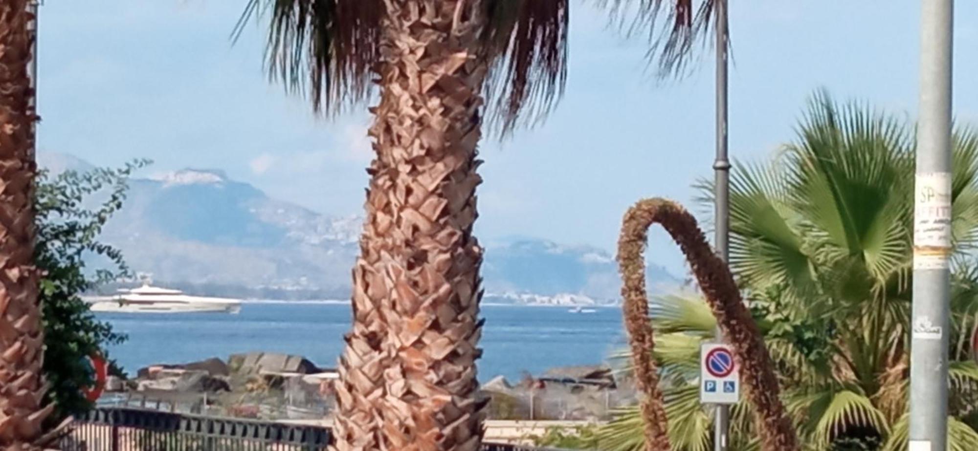 Holiday Home Tropicana Mascali Exterior photo